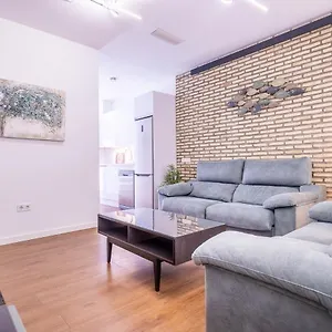 Bc4 Aparcamiento Incluido 3d&2b Renovado Junto A Macarena Y Parlamento Apartamento Sevilla